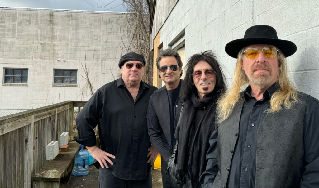 THE NAME DROPPERS / TOM CRIVELLONE – LIVE AT SBC